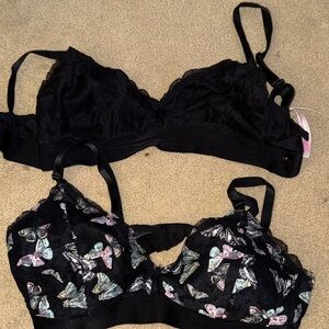 2 bralettes - VS PINK - XXL 1 NWT and 1 worn once